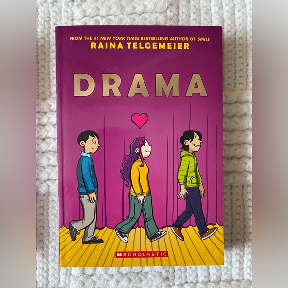 NEW 3 Graphic Novels By Raina Telgemeirer - Picture 6 of 11